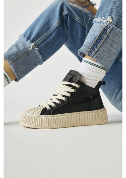 Daniele Siyah Bağcıklı Spor Bot fiyatları