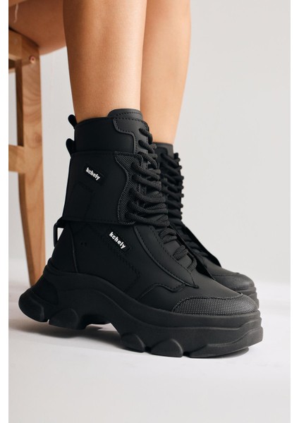 Arline Siyah Bağcıklı Postal Bot fiyatları