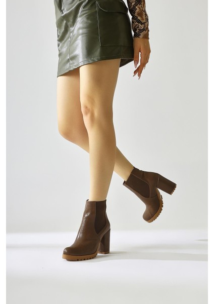 Dorsaf Kahve Oval Burunlu Lastikli Topuklu Bot modelleri