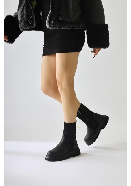 Laimi Siyah Kalın Taban Oval Burun Bot fiyatları