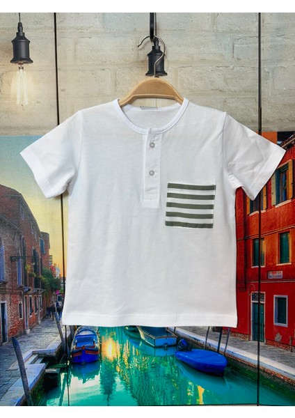 Erkek Çocuk Çizgili Cep Detaylı Pamuklu Basic Tshirt