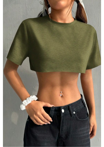 Kadın Haki Bisiklet Yaka Oversize Crop T-Shirt indirimleri