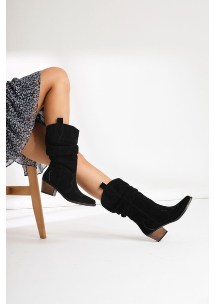 Lise-Britt Siyah Süet Körüklü Nakışlı Western Bot fiyatları