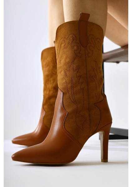 Abigael Taba Süet Deri Detaylı Nakışlı Ince Topuklu Bot