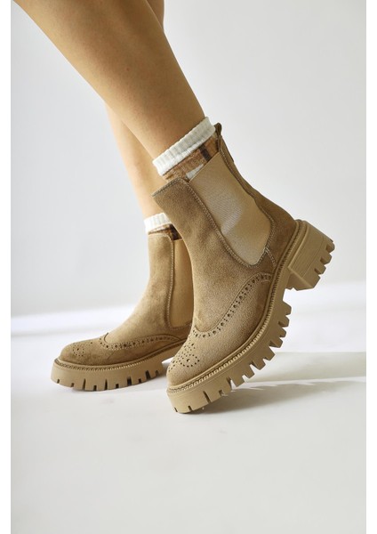 Leyah Nud Süet Lazer Kesim Detaylı Lastikli Bot