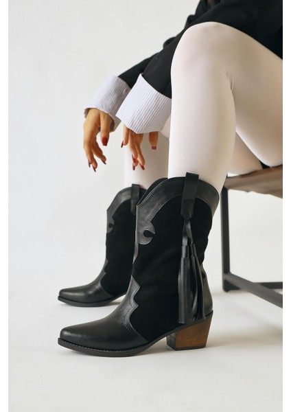 Pandorak Siyah Süet Detaylı Püsküllü Sivri Burunlu Western Bot indirimleri