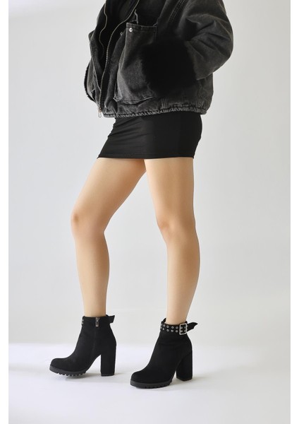 Jonny Siyah Süet Kemer Detaylı Oval Burunlu Fermuarlı Bot fiyatları