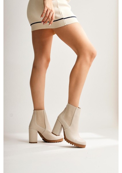 Dorsaf Bej Oval Burunlu Lastikli Topuklu Bot modelleri