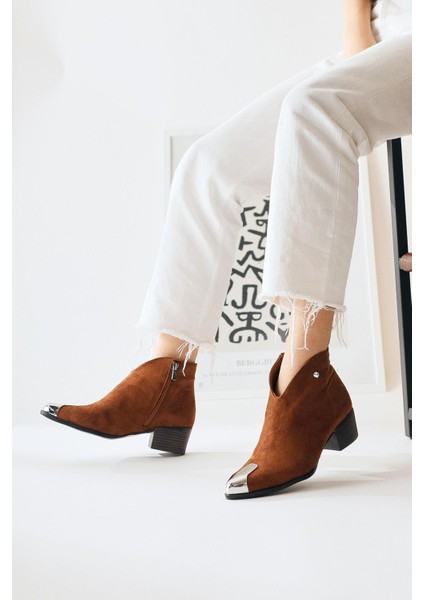 Jay Taba Süet Sivri Burunlu Metal Detaylı Bot modelleri