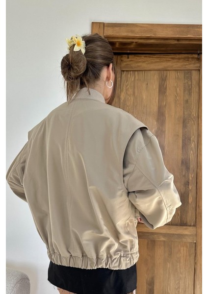 Kemik Parçalı Bomber Ceket fırsatları