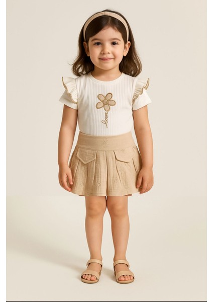 Müslin Papatya Detaylı Kız Çocuk Şort etekli takım - Bej