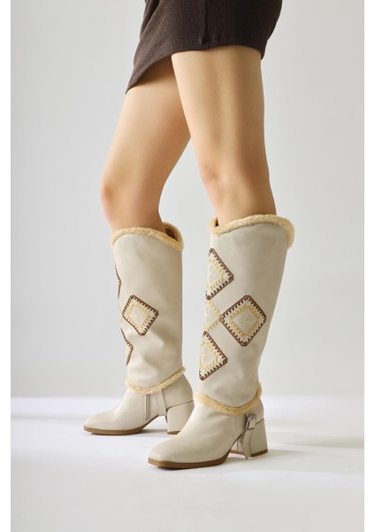 Hilka Ten Çıkarılabilir Konçlu Etnik Desenli Bot-Çizme modelleri