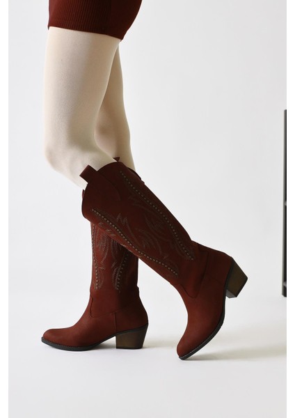 Fizaro Bordo Sivri Burunlu Nakışlı Zımba Detaylı Western Çizme modelleri