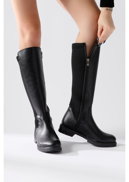 Benedikta Siyah Oval Burunlu Dalgıç Kumaş Detaylı Çizme fırsatları