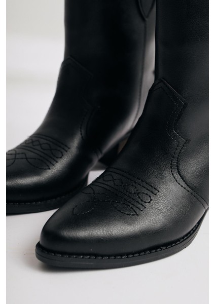 Joo Siyah Sivri Burunlu Nakışlı Western Bot fırsatları