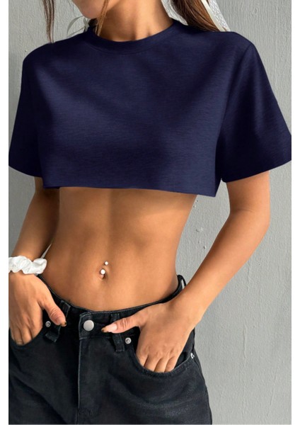 Kadın Lacivert Bisiklet Yaka Oversize Crop T-Shirt