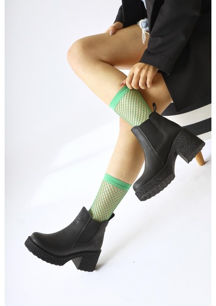 Thida Siyah Lastikli Platform Taban Çekme Bot fiyatları