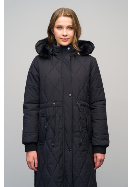Çıkabilir Kürklü Kapüşonlu Ribana Detaylı Kapitone Mont Siyah 6621 fiyatları
