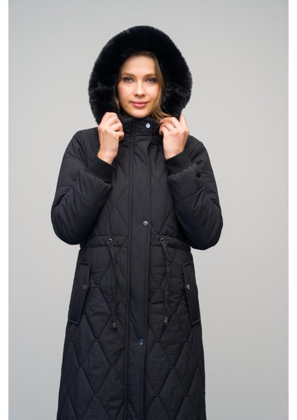 Çıkabilir Kürklü Kapüşonlu Ribana Detaylı Kapitone Mont Siyah 6621 fırsatları