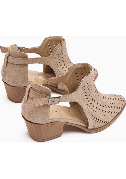 Julian Bej Süet Delikli Kalın Topuklu Kadın Western Yazlık Bot fırsatları