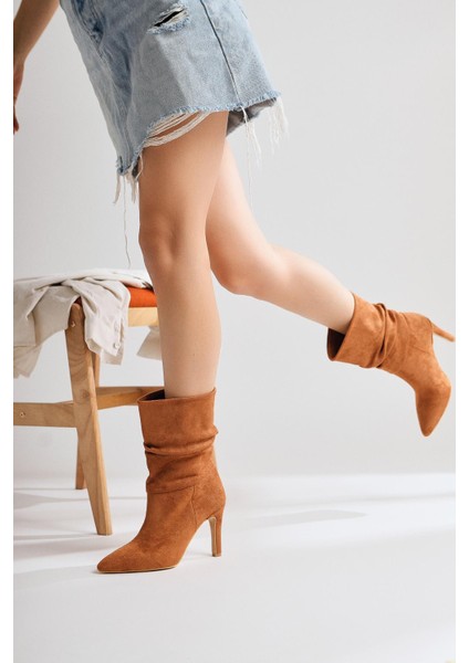 Wilma Taba Süet Körüklü Ince Topuklu Bot fiyatları