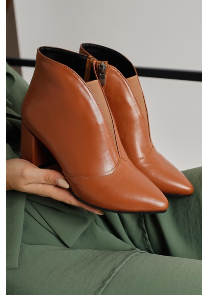 Maria Elena Taba Sivri Burunlu Fermuarlı Topuklu Bot