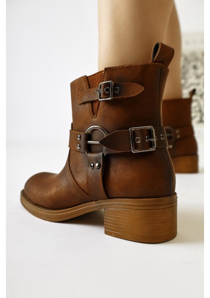 Magi Taba Toka Detaylı Lastikli Çekme Bot