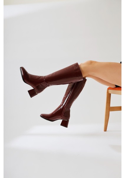 Miami Bordo Kırışık Rugan Küt Burunlu Çizme fiyatları