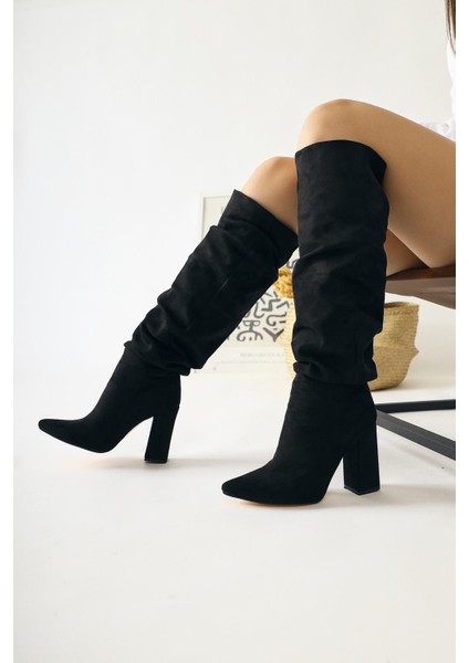 Loren Siyah Süet Siveri Burunlu Yüksek Topuklu Dizaltı Çizme indirimleri