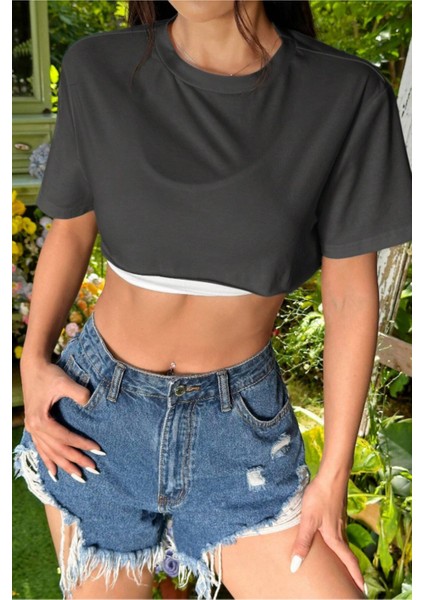 Kadın Antrasit Bisiklet Yaka Oversize Crop T-Shirt fırsatları