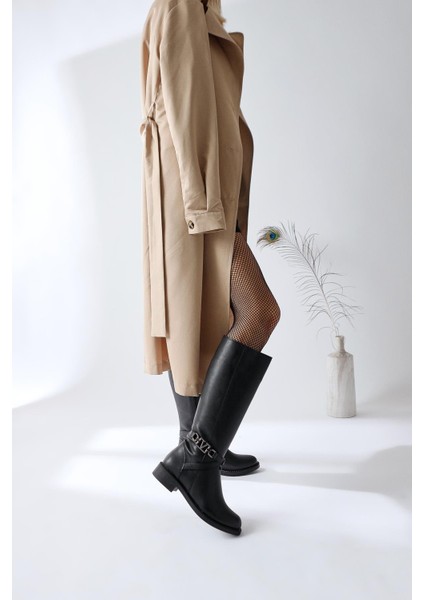 Momena Siyah Toka Detaylı Fermuarlı Kısa Topuklu Çizme fiyatları