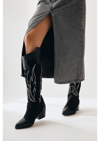 Bahar Siyah Süet Nakışlı Topuklu Çizme Kadınlar İçin Konforlu ve Şık fiyatları