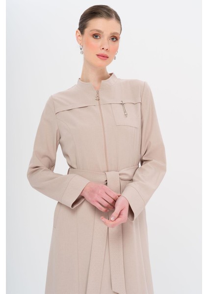 Hakim Yaka Fermuar Kapamalı Desen Detaylı Astarsız Pardesü Taş 6715 modelleri