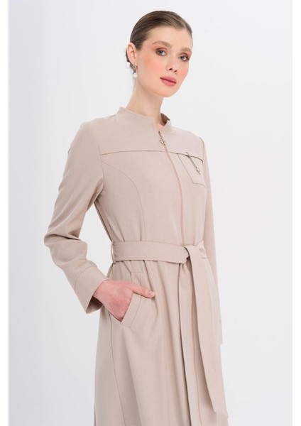 Hakim Yaka Fermuar Kapamalı Desen Detaylı Astarsız Pardesü Taş 6715 indirimleri