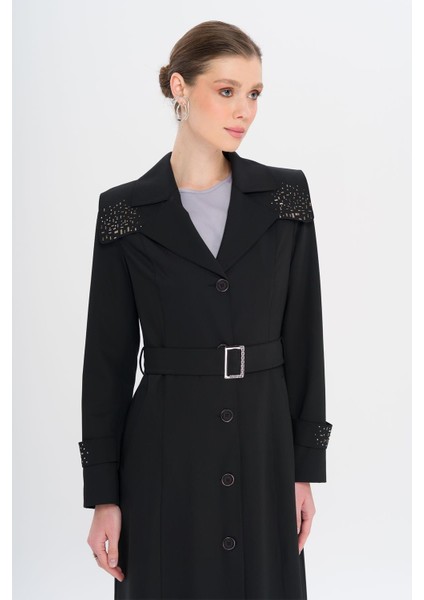 Pelerin ve Kol Ağzı Taş Detaylı Astarlı Pardesü Siyah 6746 fırsatları
