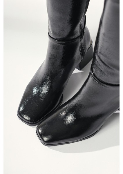 Miami Siyah Kırışık Rugan Küt Burunlu Çizme modelleri