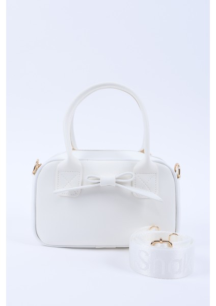 Beyaz Shk217 Fiyonklu Suni Deri, Tek Bölmeli, Fermuarlı,Kolon Askılı, El, Kol Ve Omuz Çantası