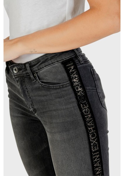 Pamuklu Skinny Fit Dar Paça Logo Şeritli Jeans Bayan Kot Pantolon XW000129 AF16082 MC002 indirimleri