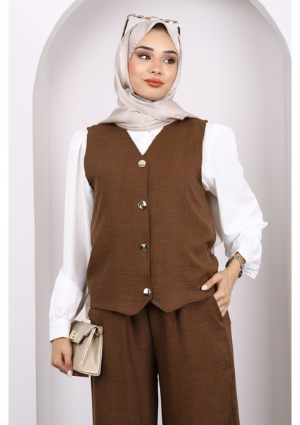 Kahverengi Yelek Pantolonlu Takım modelleri