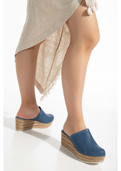 Kadın Hakiki Deri Burnu Kapalı Dolgu Topuk Terlik Kot Mavi