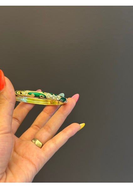 Çelik Mineli Desenli Kadın Kelepçe Bileklik indirimleri