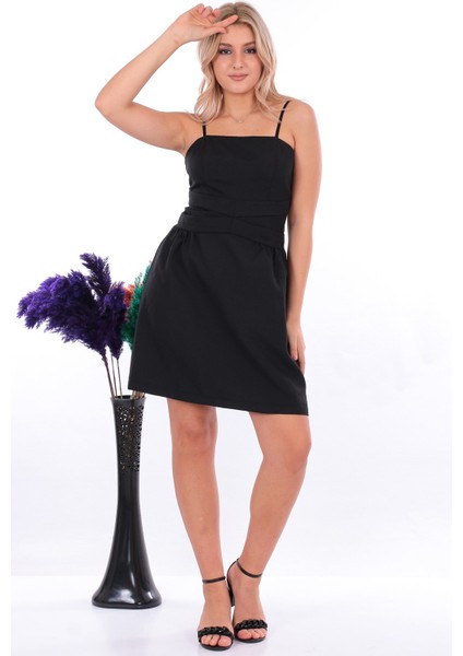 Kadın Straplez Midi Elbise Yazın Şıklığını Yansıtan Özel Tasarım