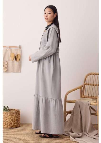 Önü Ters Rüzgarlıklı Elbise Açık Gri fiyatları