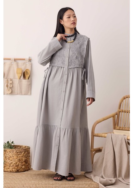 Önü Ters Rüzgarlıklı Elbise Açık Gri fırsatları