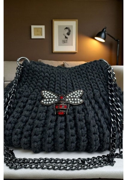 Arı Model Örgü Çanta Aksesuar ve Deri Çanta Süsü ( Incili - Siyah Renk ) fiyatları