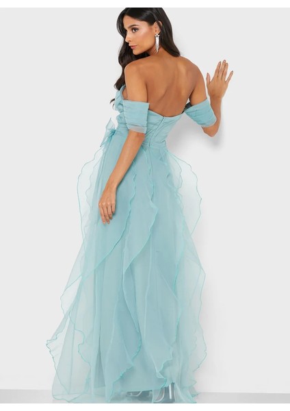 Omuzları Açık Dalya Organze Volanlı Elbise modelleri