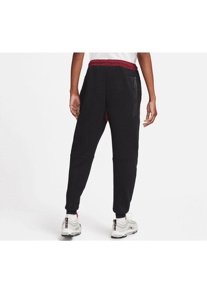 Sportswear Tech Fleece Jogger Erkek Eşofman Altı fiyatları