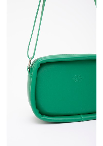 Çimen Yeşili Shk62 Tek Bölmeli Suni Deri Ayarlanabilir Askılı Fermuarlı Çapraz Omuz Çantası indirimleri