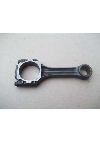Piston Kolu 2.5 Tdı - LT28. LT35. Transporter T4. A6. A6 Avant.