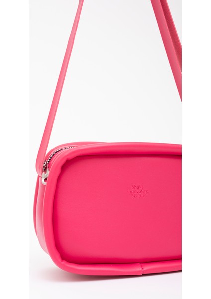 Fuşya Shk62 Tek Bölmeli Suni Deri Ayarlanabilir Askılı Fermuarlı Çapraz Omuz Çantası indirimleri